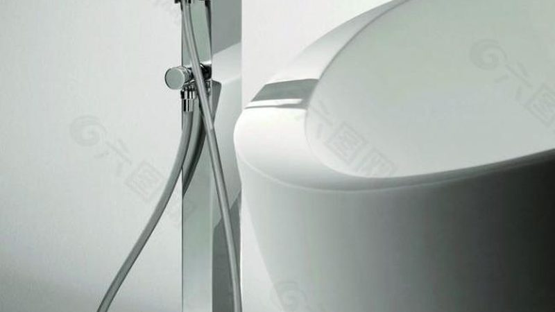 智能马桶盖材质解析：如何挑选性价比高的产品**